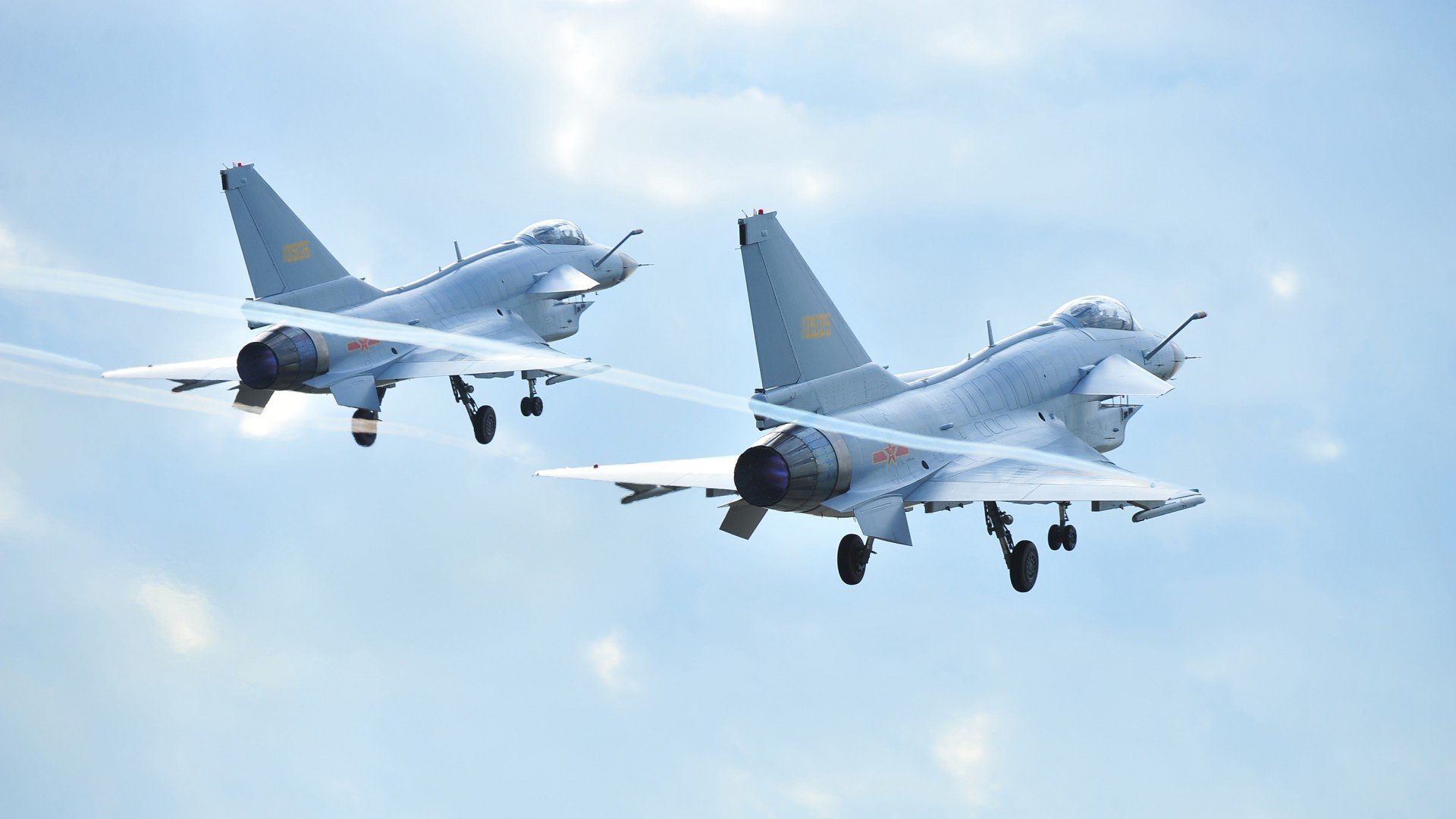 东部铁壁与王权更迭，凯尔特人封锁魔术，字母哥一手掌控比赛走势