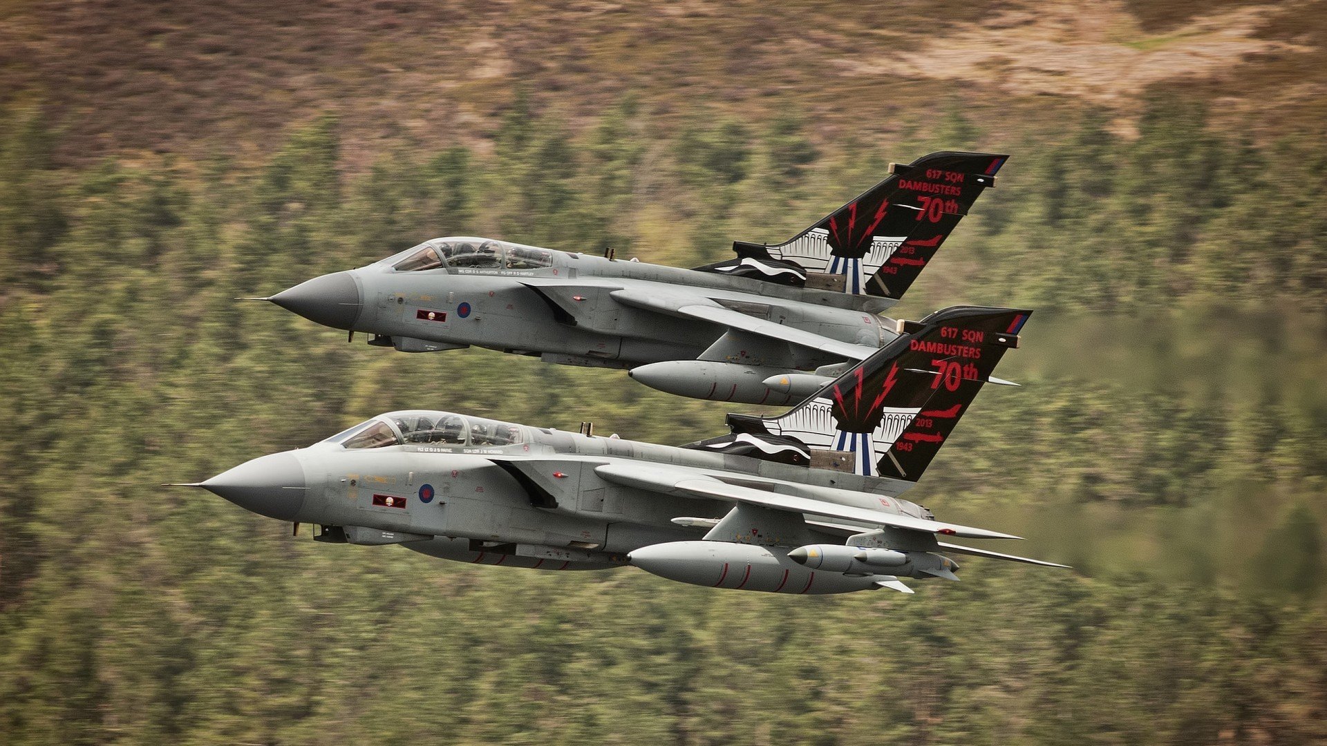 双面刀锋破坚冰，特奥独造杀机，亚特兰大窒息式压迫终克希腊铁壁