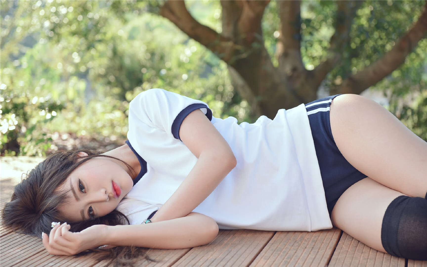 冰川与沙漠的对决，冰岛轻取阿尔及利亚，拉什福德化身终结者