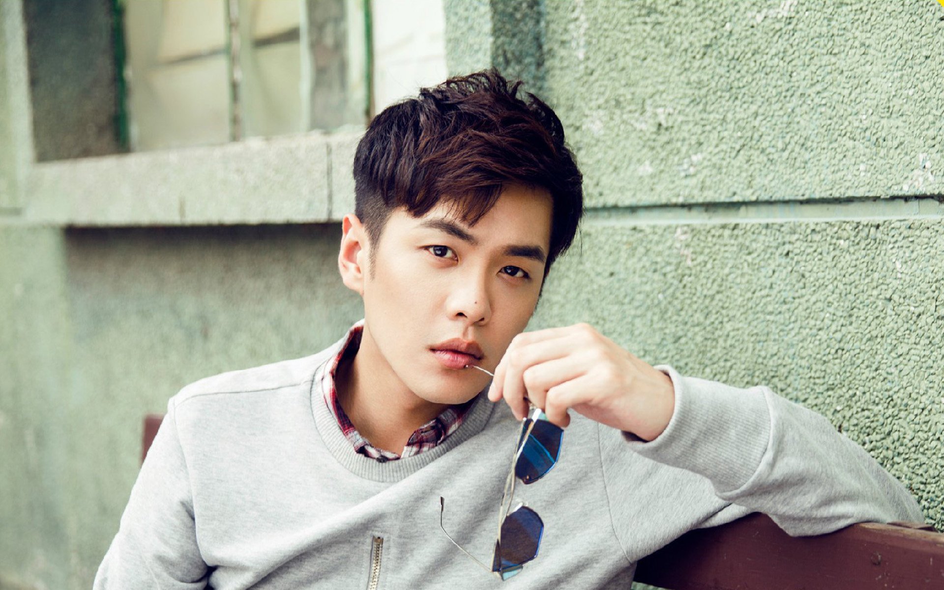 当维斯瓦河遇见圣西罗，波兰锋矛刺穿红黑防线，阿劳霍以铁血之名刷新世纪纪录