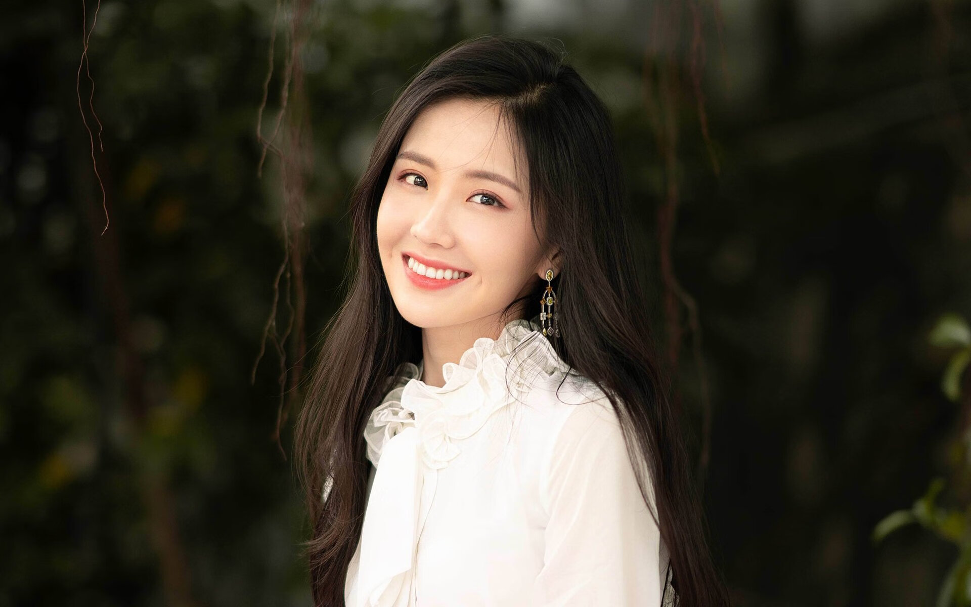 北欧寒夜中的一道蓝色闪电,福登导演惊天绝杀,瑞典撕碎挪威森林